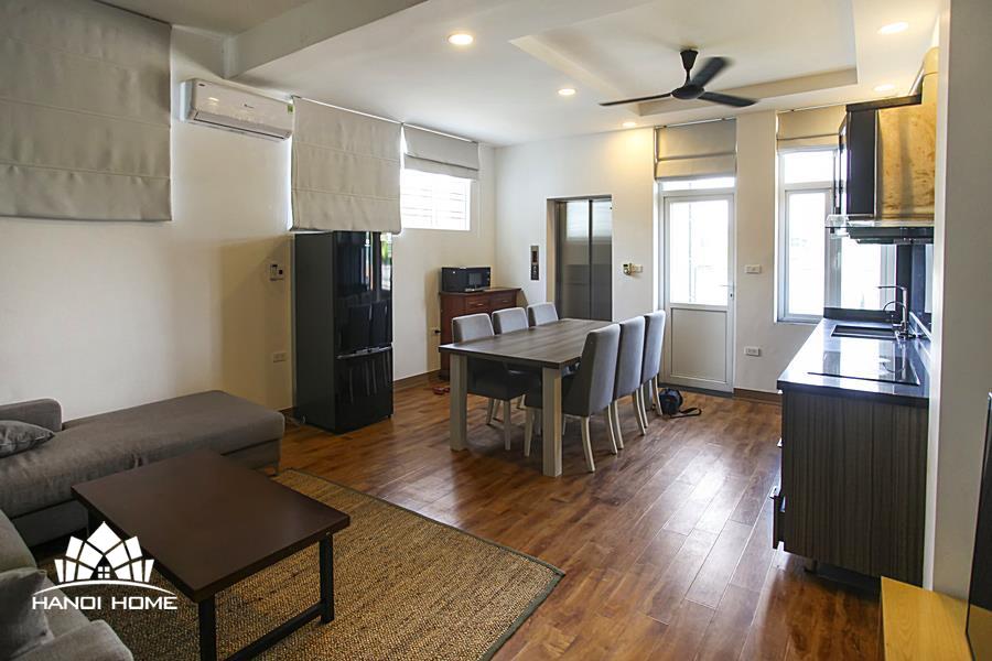 Spacious 1 bedroom apartment with street view on Au Co street