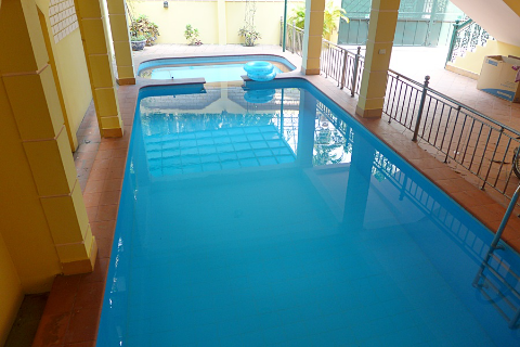Glittering swimming pool 7 bedroom villa for rent in Tay Ho dist.