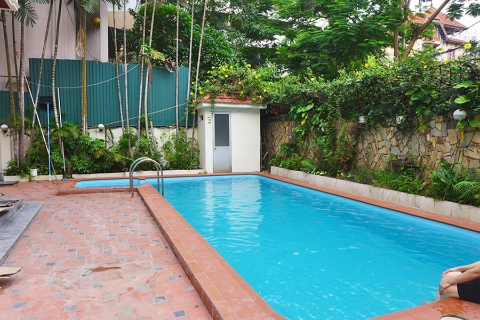 5 bedroom villa with outdoor swimming pool for rent in Tay Ho dist.