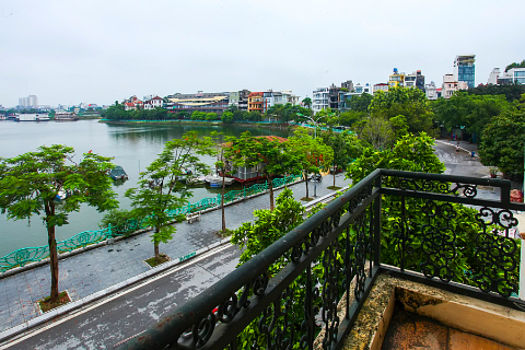 Lake view house with 4 Bedrooms, at To Ngoc Van St, 3 floors