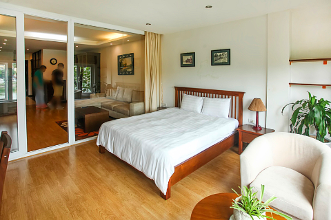 Lovely 1 bedroom apartment at Pham Huy Thong St., close lake view