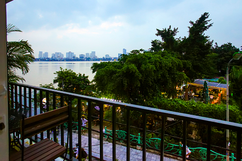 Beautiful view 2 bedroom apartment at Quang Khanh St., pretty balcony