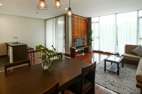 Lake view 2 bedroom apartment on Quang Khanh St., nice balcony