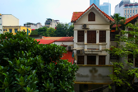 Reasonable price 2 bedroom apartment for rent in Truc Bach area, chill balcony