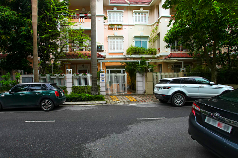 Basic furnished 4 bedroom with nice balconies for rent in Ciputra, Tay Ho.