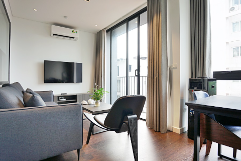 Super modern and bright 1 bedroom apartment at Unit 602, No 2B.25 Tay Ho St