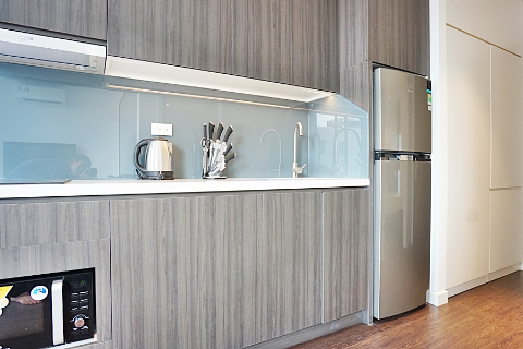 Super modern and bright 1 bedroom apartment at Unit 602, No 2B.25 Tay Ho St