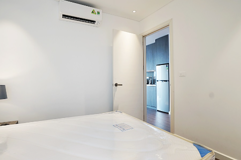 Super modern and bright 1 bedroom apartment at Unit 602, No 2B.25 Tay Ho St