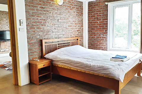 Newly renovated 1 bedroom apartment at Unit 301, No 8, alley 6 Tay Ho St, good price and centerly-located