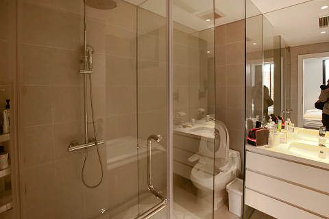 Modern and well furnished 2 bedroom apartment for rent in To Ngoc Van str, chillin' balcony