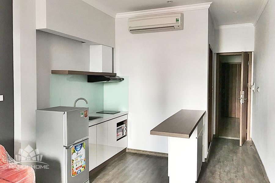 Nicely furnished studio apartment for rent in Dong Da dist