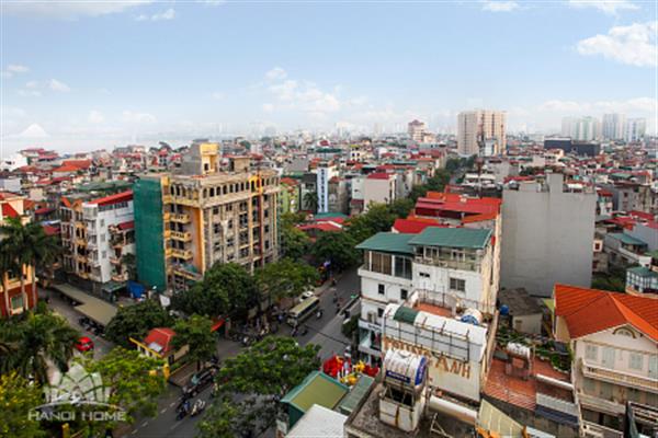 High-level two-bedroom apartment for rent in Watermark, 395 Lac Long Quan street.