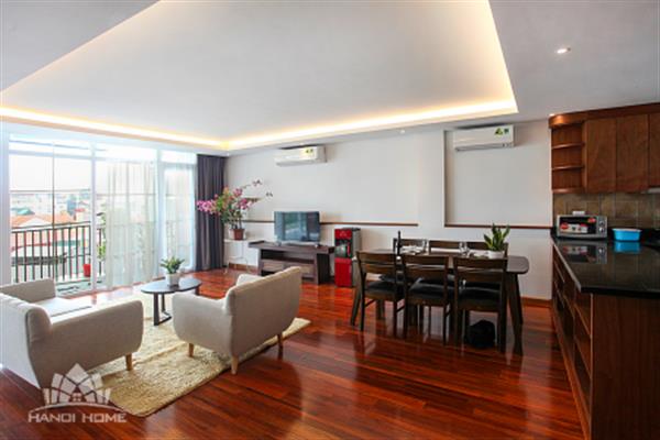 Spacious 3 bedroom apartment with balcony in Tu Hoa str