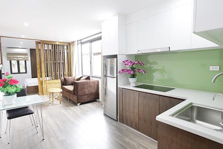 Elegant, quiet and new apartment in Xuan Dieu str