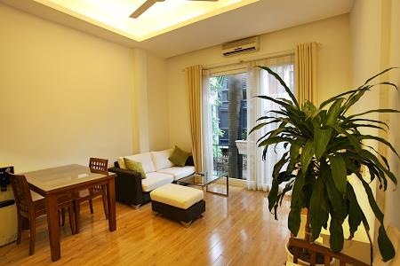 Nice 1 bedroom apartment in Linh Lang str, Ba Dinh district