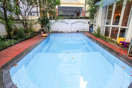 Big pool house with 4 bedrooms for rent near Tay Ho Palace, large courtyard