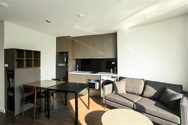 Super nice view 1 bedroom apartment at Truc Bach, lake view with long balcony