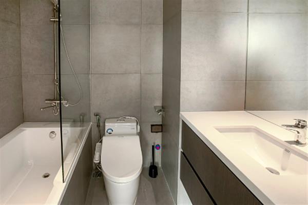 Super nice view 1 bedroom apartment at Truc Bach, lake view with long balcony