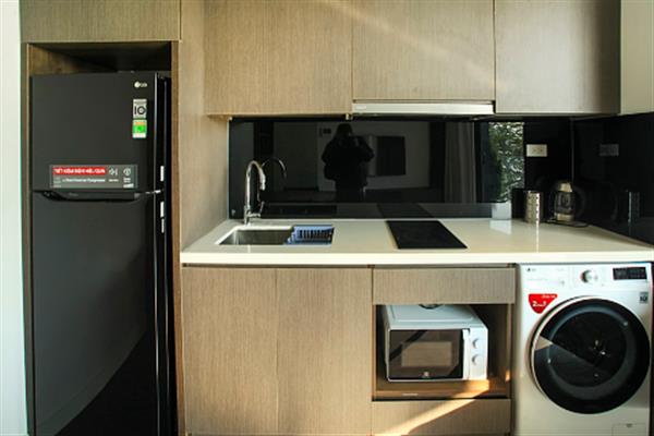 Super nice view 1 bedroom apartment at Truc Bach, lake view with long balcony