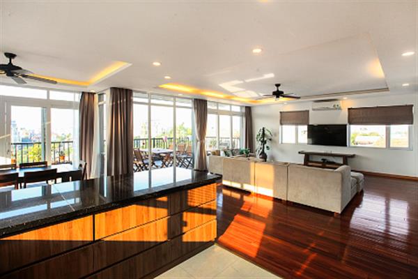 Luxury apartment with 4 bedroom for rent in Tay Ho district, marvelous balcony