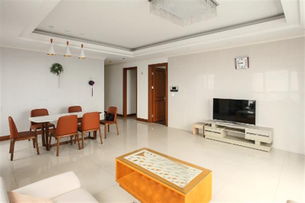 Bright 3 bedroom apartment at Splendora, elegant decoration