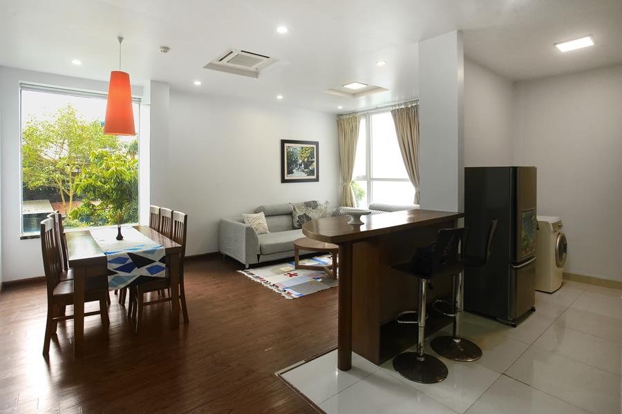 Nice apartment 2 bedroom with balcony on Quang Khanh St.