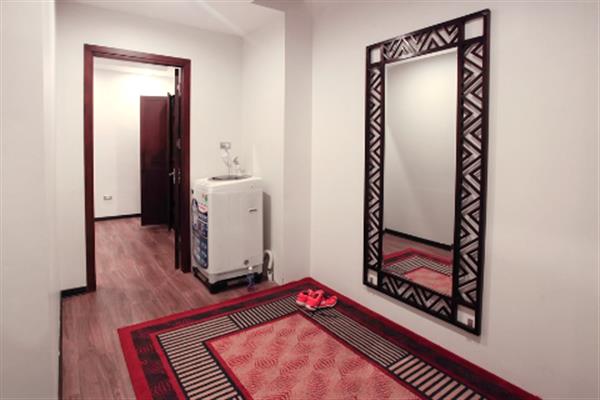 Spacious and well furnished 1 bedroom apartment for rent in Pho Duc Chinh str