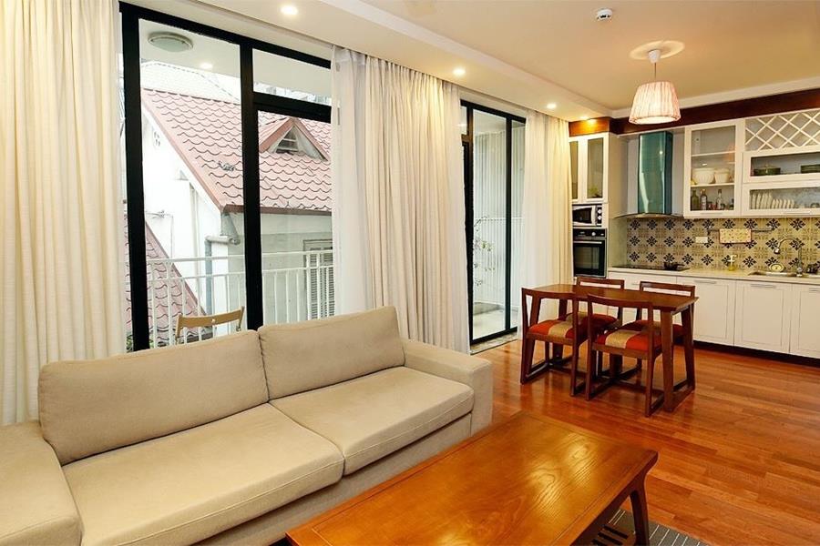 High quality 2 bedroom apartment on Tay Ho St., with long balcony