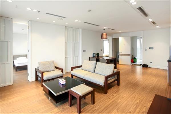 Beautiful  Lakeview Apartment 2 bedroom fully modern furnitures in Yen Phu Village for rent.