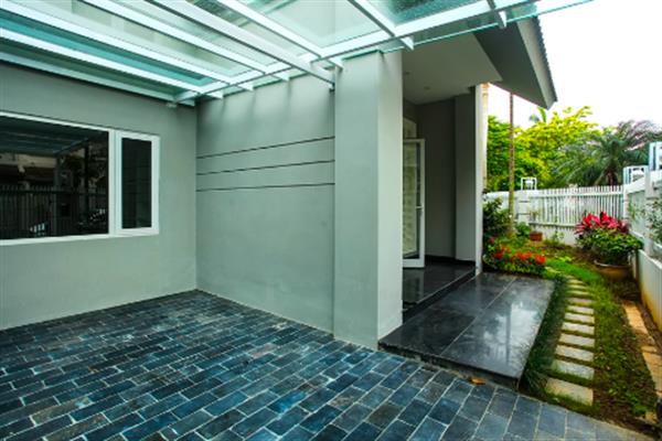 Beautifully renovated 4 bedroom villa in Ciputra, T block