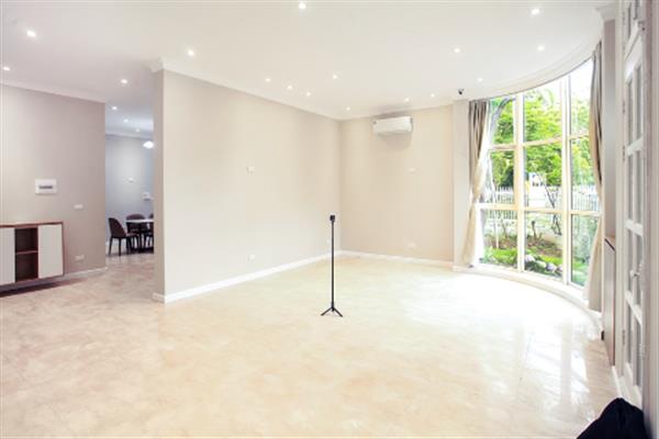 Beautifully renovated 4 bedroom villa in Ciputra, T block