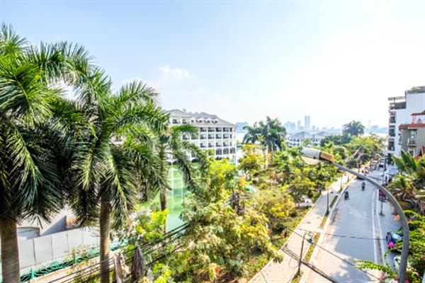 Lake view Apartment  Brand-new 2 bedrooms in Tu Hoa for rent