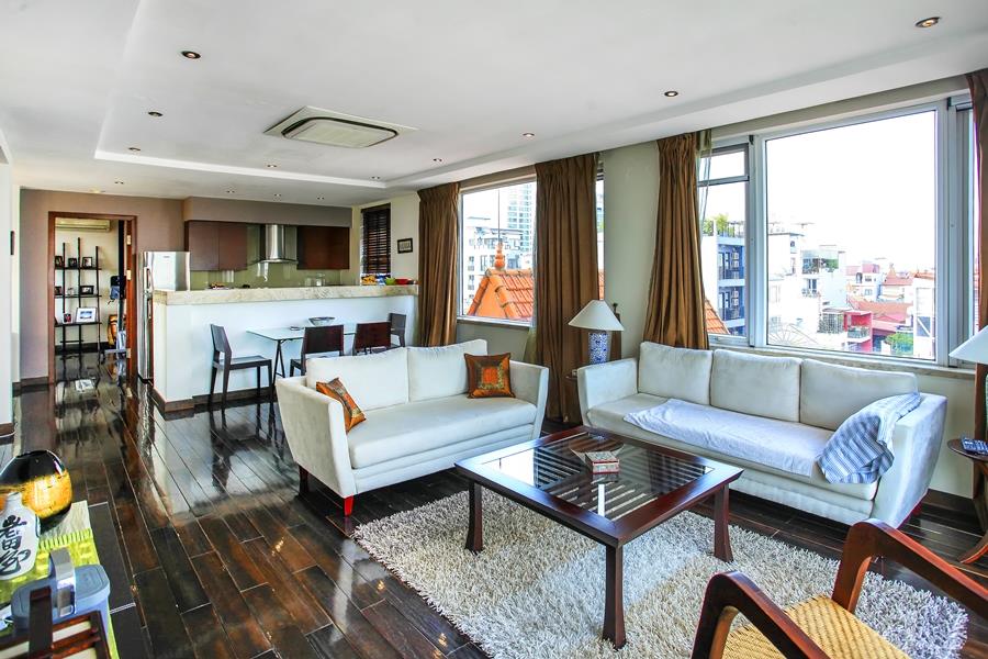 Wonderful Terrace with lakeview  Apartment for rent in Quang Khanh , 01 bedroom.