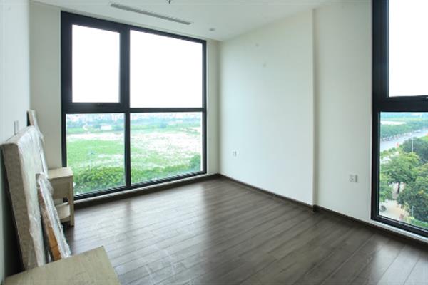 Beautiful view - full of light apartment for rent in Symphony Vinhomes Riverside