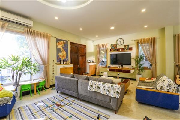 Modern & Spacious 04 bedroom villa at Anh Dao Vinhomes Riverside for rent.