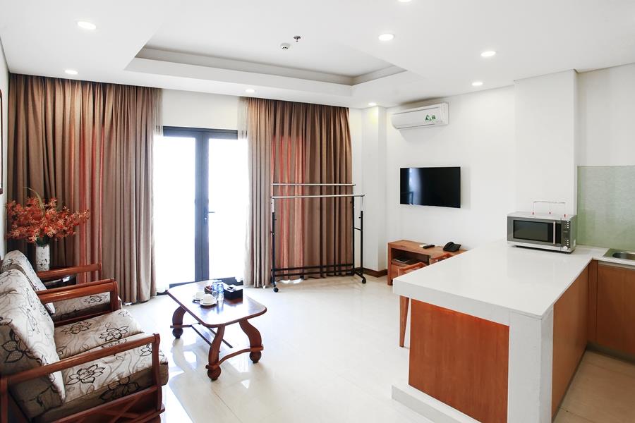 High floor, spacious 01 bedroom apartment for rent in Trinh Cong Son Tay Ho.