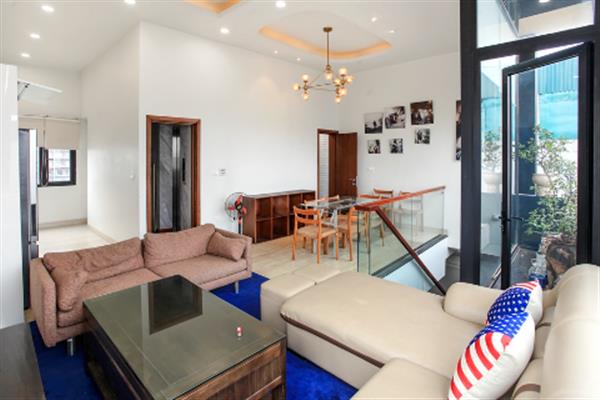 Great Duplex in Xuan Dieu with 03 bedrooms, nice decoration