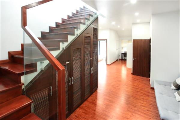 Great Duplex in Xuan Dieu with 03 bedrooms, nice decoration