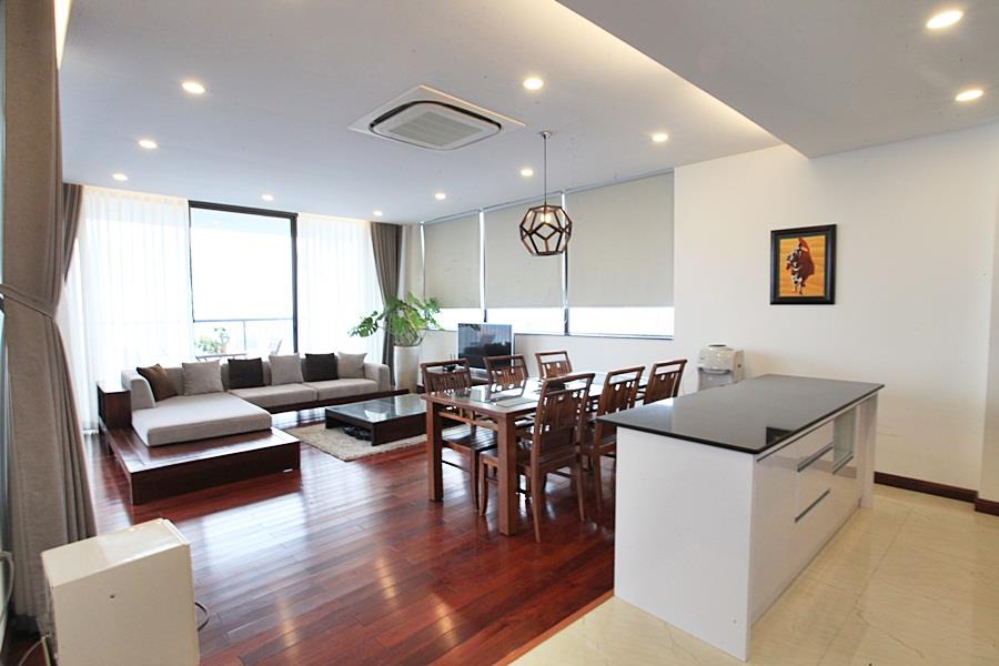 Big 3 bedroom apartment for rent in Tay Ho St,Tay Ho, nice balcony