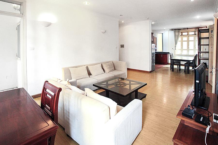 Natural light access 02 bedroom apartment in To Ngoc Van.