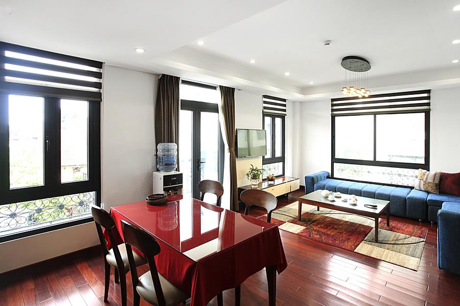 Full of light 02 bedroom apartment for rent in Au Co Tay Ho, nice balcony
