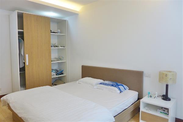 Fantastic 02 bedroom apartment for lease in Hoan Kiem area