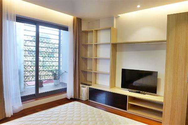 Shiny apartment for rent in Hoan Kiem, 01 bedroom, nicely furnished