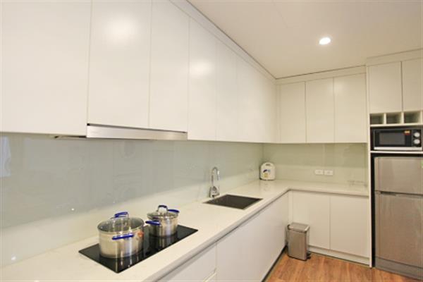 High quality 01 bedroom apartment for rent in Dong Da, balcony