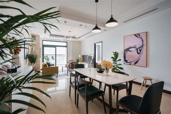 Furnished 02 bedroom  Apartment for rent at Royal City Hanoi, 112m2