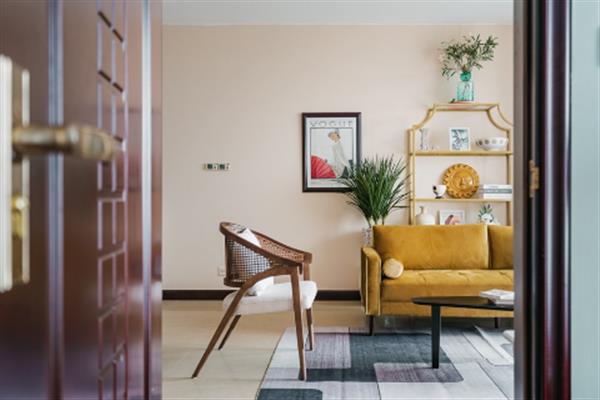 Furnished 02 bedroom  Apartment for rent at Royal City Hanoi, 112m2