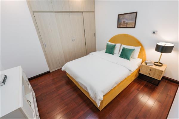 Furnished 02 bedroom  Apartment for rent at Royal City Hanoi, 112m2
