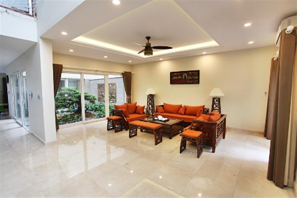 Oustanding villa for rent in Ciputra, 05 bedrooms, swimming pool