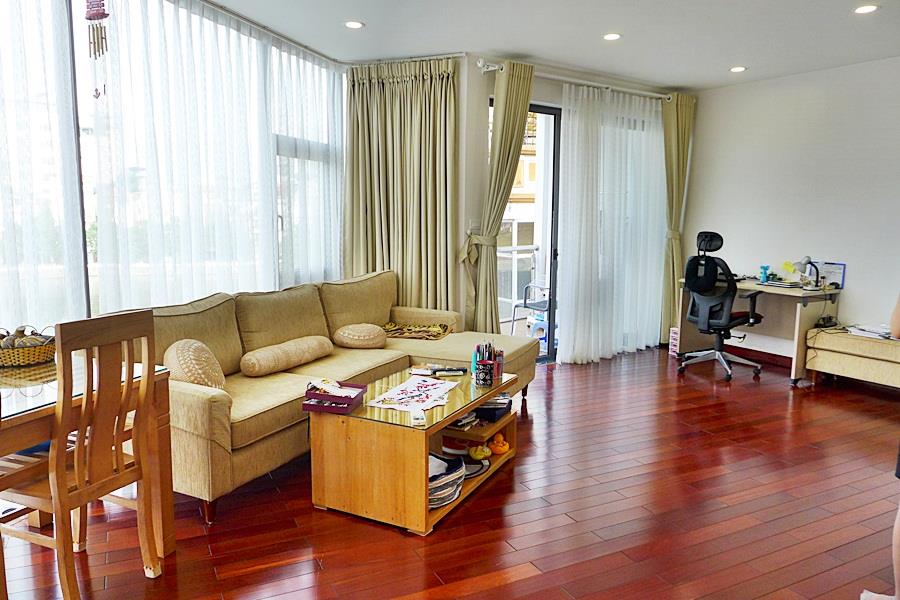 West Lake view 1 bedroom apartment for rent in fresh air