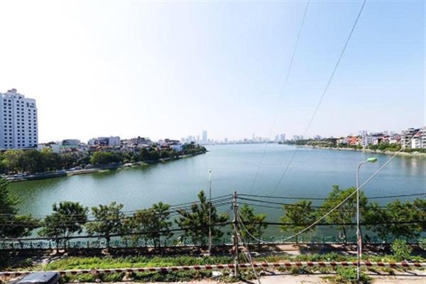Lakeview Luxury apartment for rental with Large balcony in Xuan Dieu, Tay Ho.